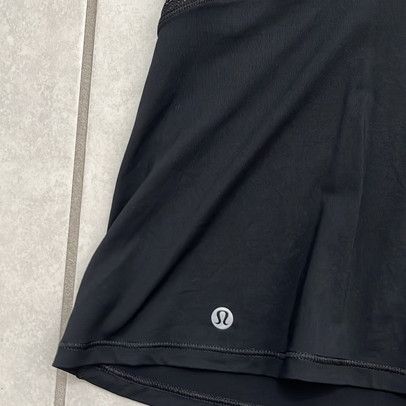 Lululemon women’s mesh panel tank top - Picture 6 of 9